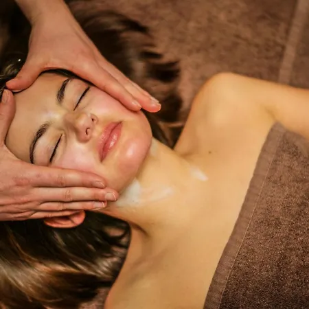 Cgh Residences & Spas Le Cristal De L'alpe 4*